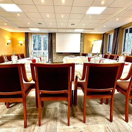 Park Hotel Fasanerie Neustrelitz Zewnętrze zdjęcie