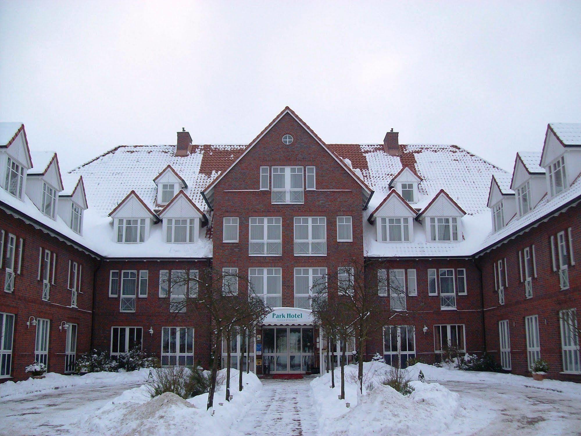 Park Hotel Fasanerie Neustrelitz Zewnętrze zdjęcie