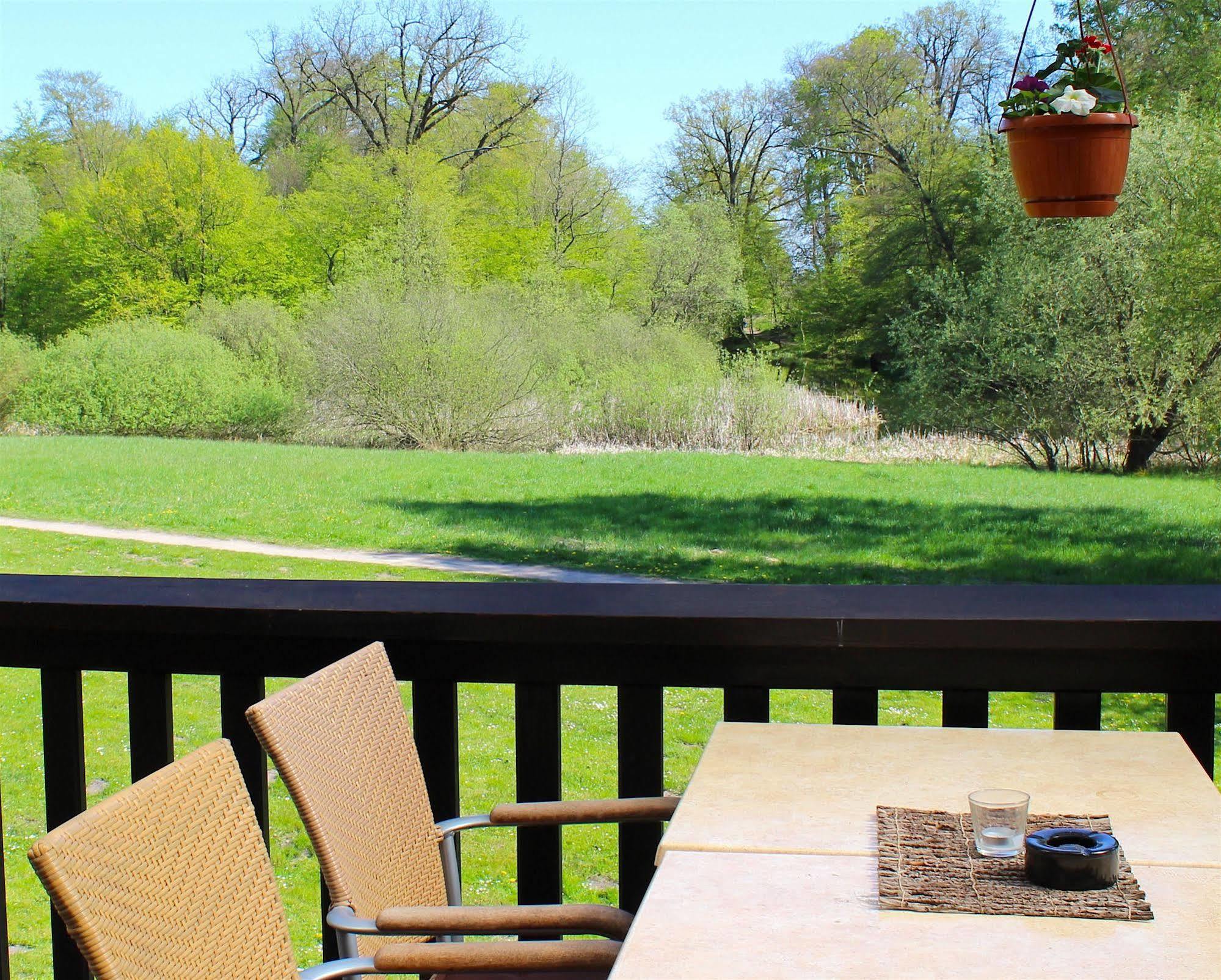 Park Hotel Fasanerie Neustrelitz Zewnętrze zdjęcie