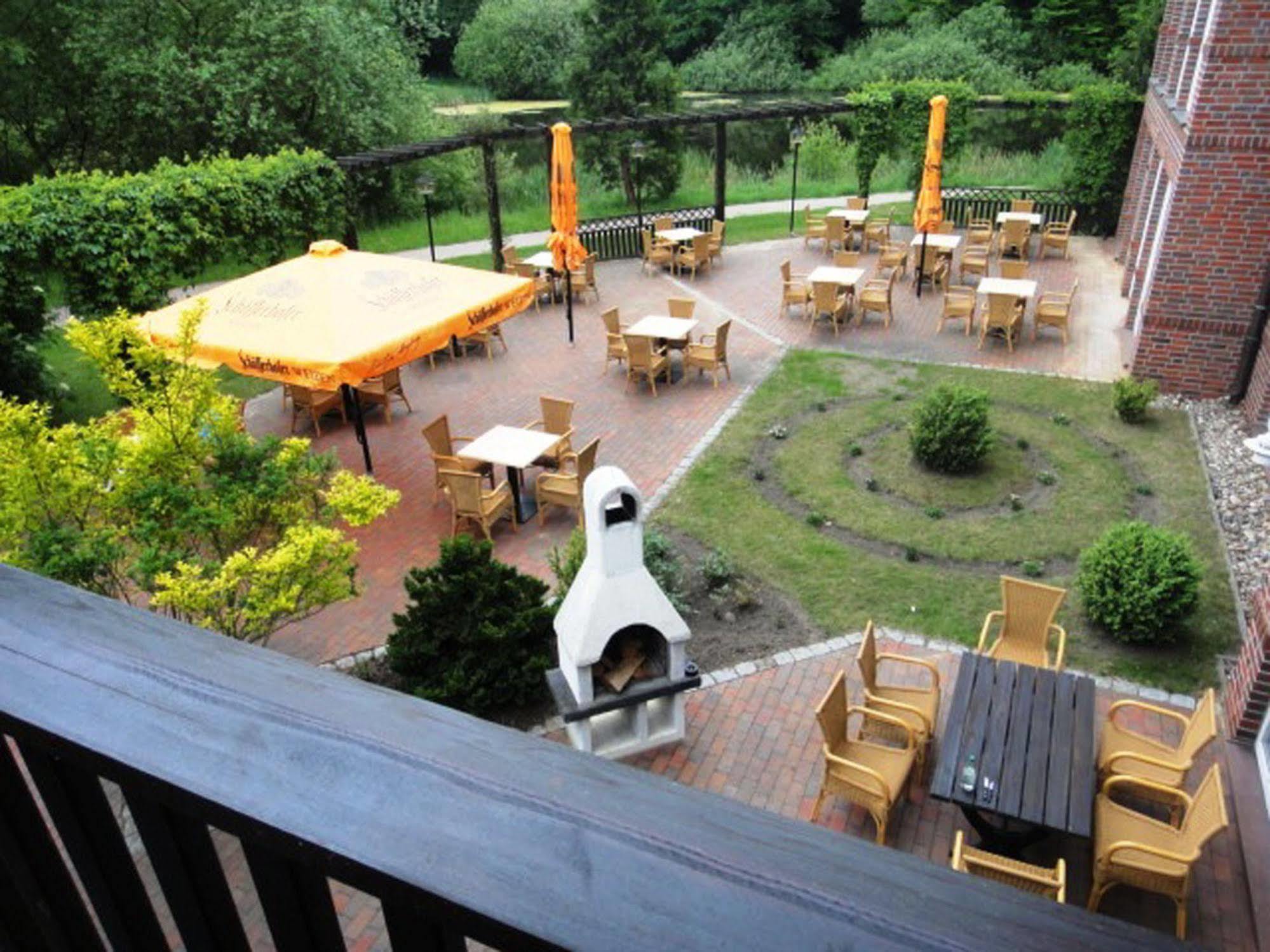 Park Hotel Fasanerie Neustrelitz Zewnętrze zdjęcie