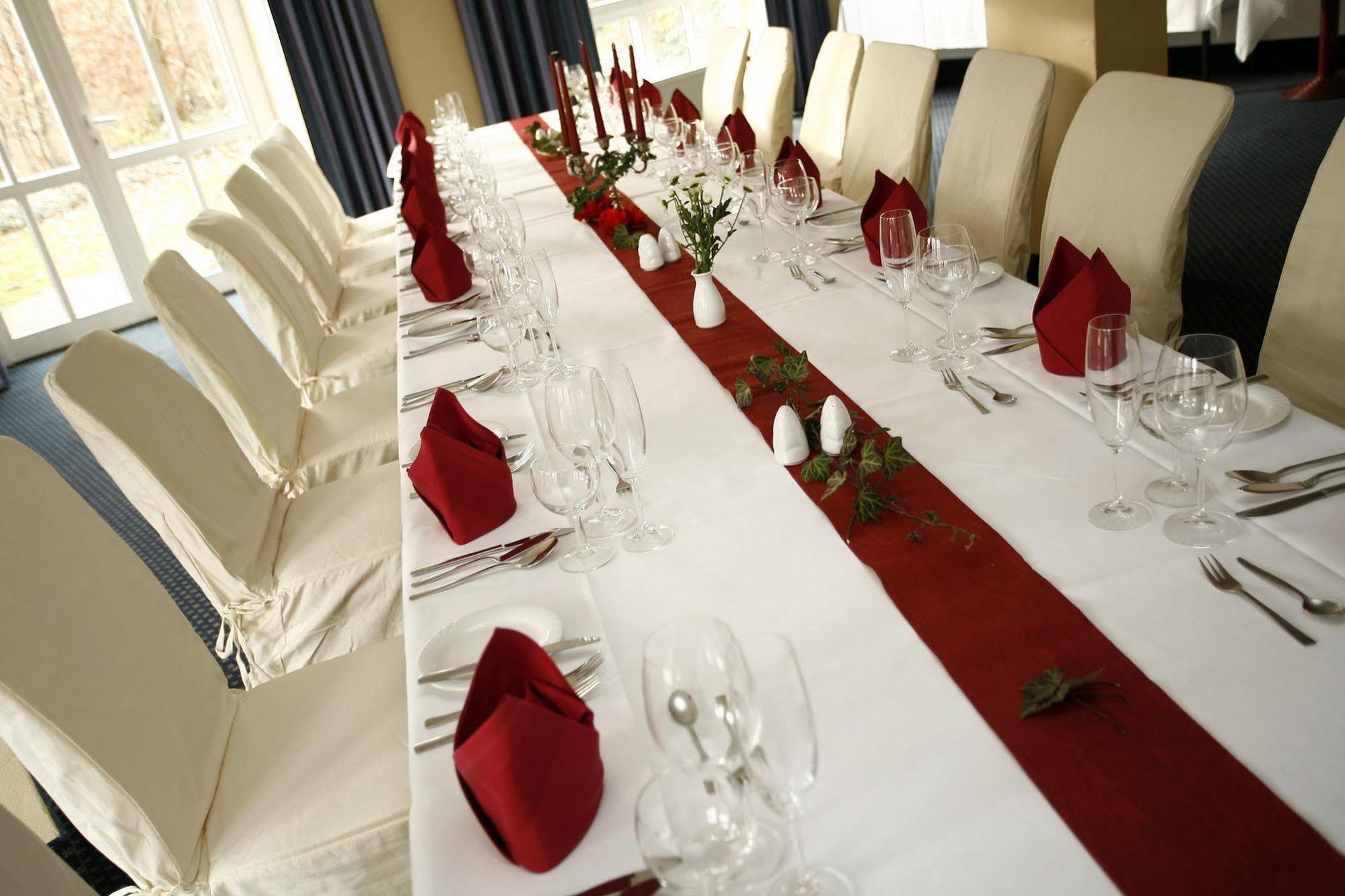 Park Hotel Fasanerie Neustrelitz Zewnętrze zdjęcie